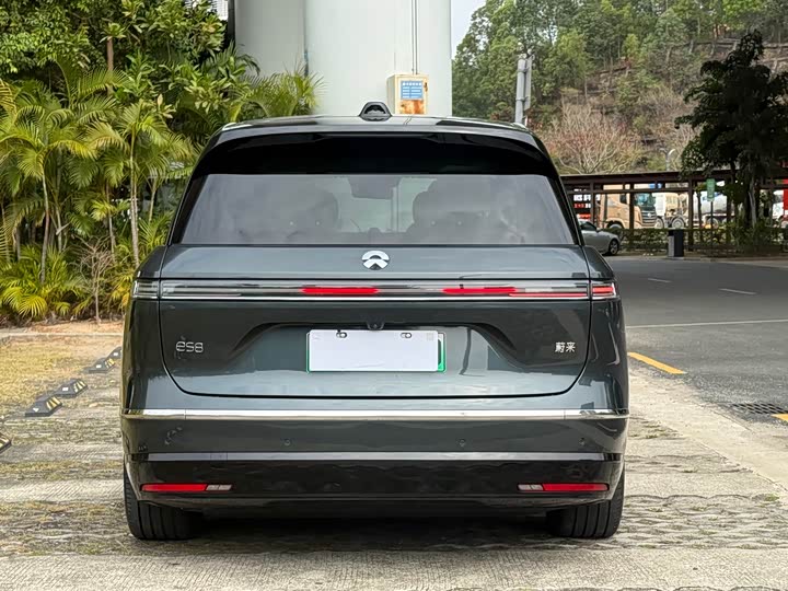 Фото 8 - Nio ES8