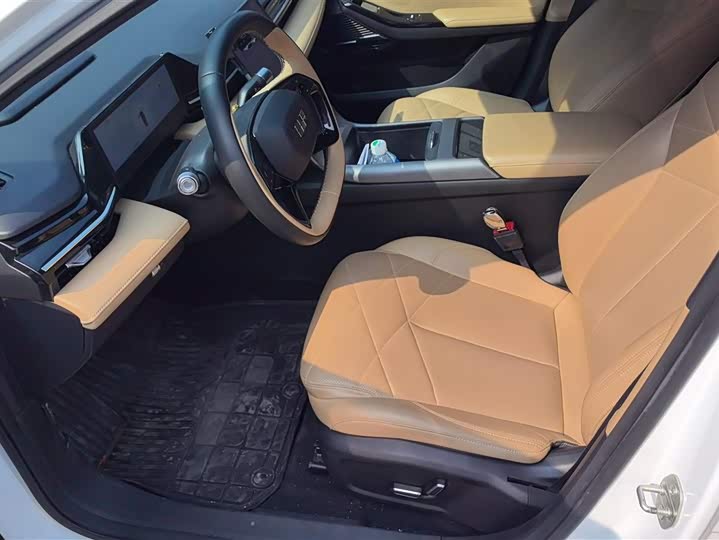 Фото 9 - Geely Galaxy L6