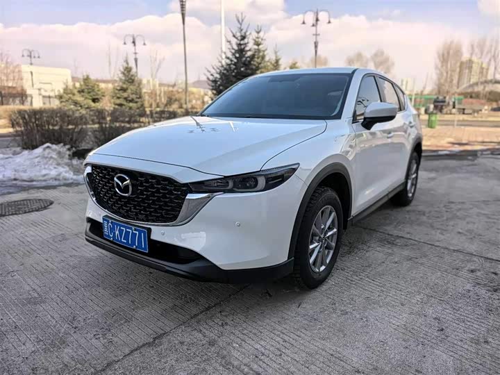 Photo 1 - Mazda CX-5