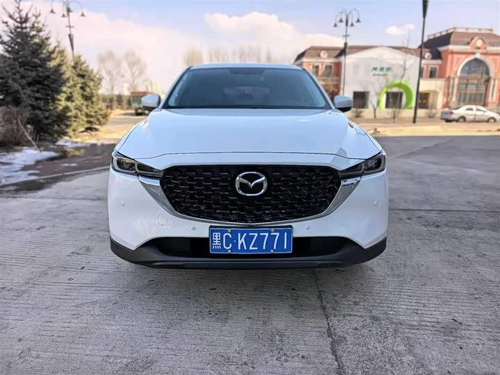 Photo 2 - Mazda CX-5