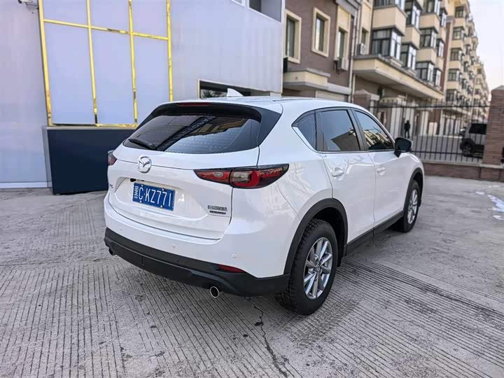 Photo 4 - Mazda CX-5