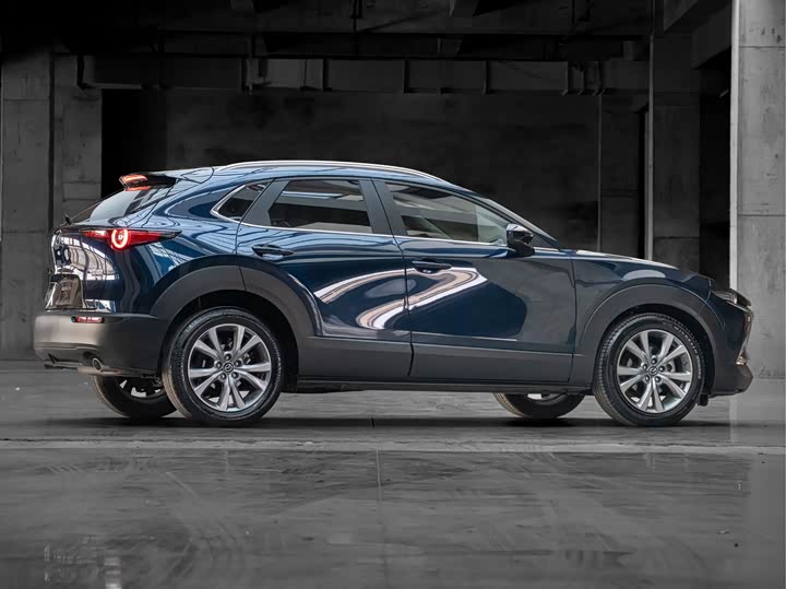 Фото 8 - Mazda CX-30