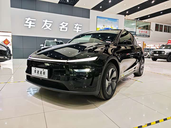 Фото 2 - Tesla Model Y