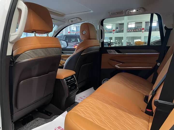 Фото 6 - Tank 500