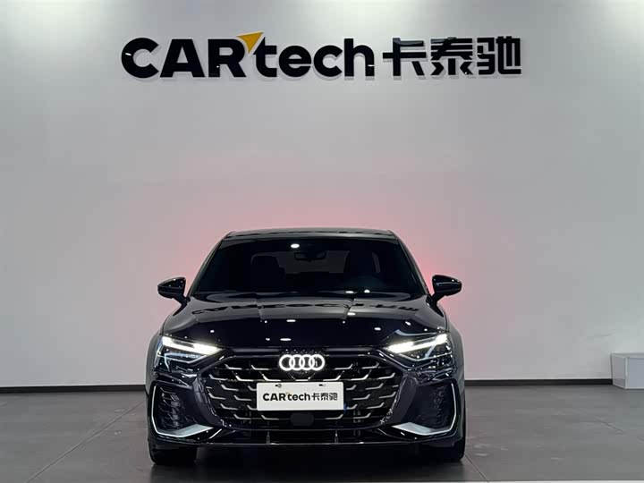 Фото 2 - Audi A3