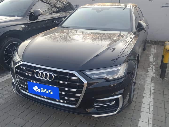 Фото 1 - Audi A6L