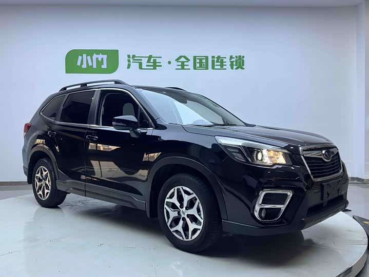 Фото 4 - Subaru Forester