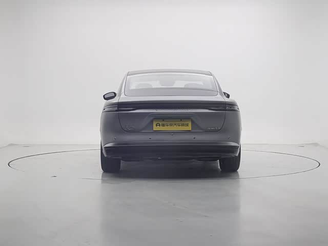 Photo 6 - Chery Fulwin A9L