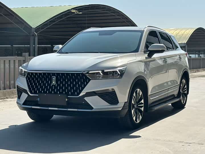 Фото 1 - Bestune T77