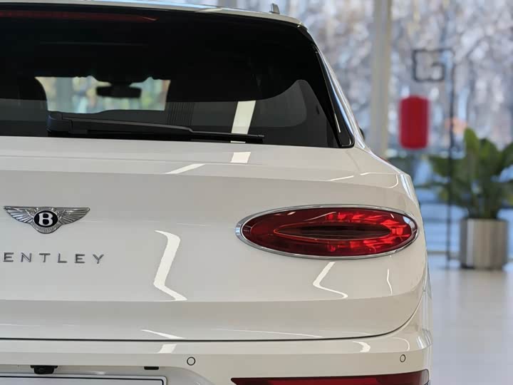 Фото 3 - Bentley Bentayga