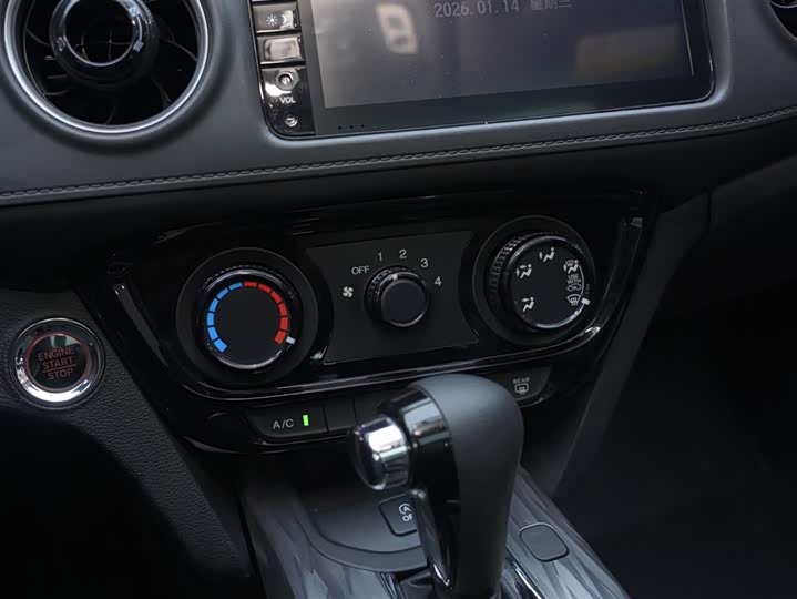 Фото 8 - Honda XR-V