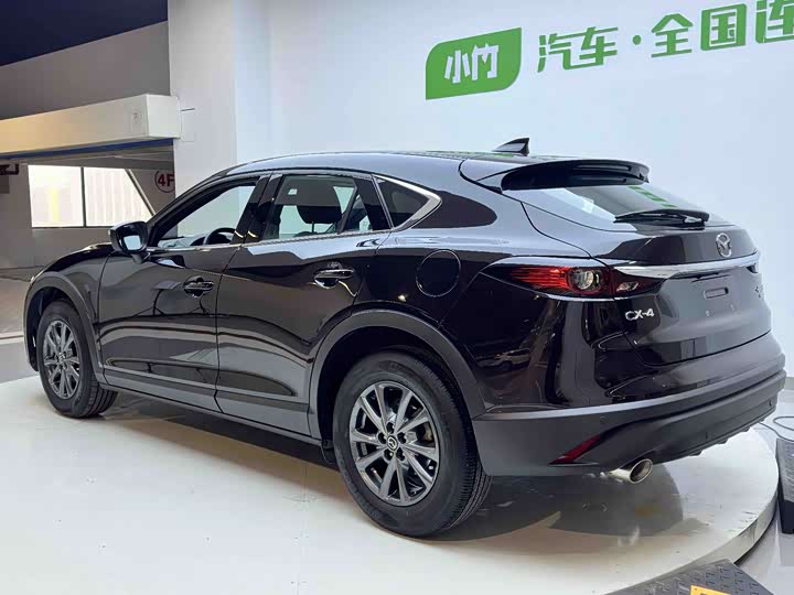 Фото 4 - Mazda CX-4