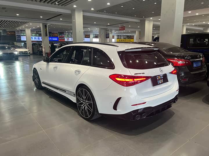 Фото 4 - Mercedes-Benz C-Class AMG