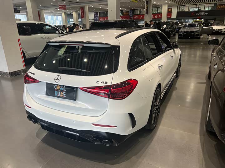 Фото 6 - Mercedes-Benz C-Class AMG