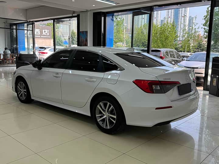 Фото 4 - Honda Civic