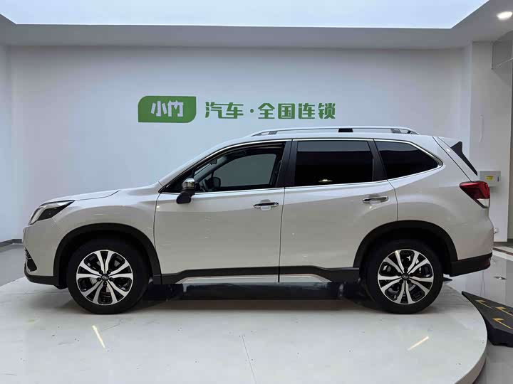 Photo 7 - Subaru Forester