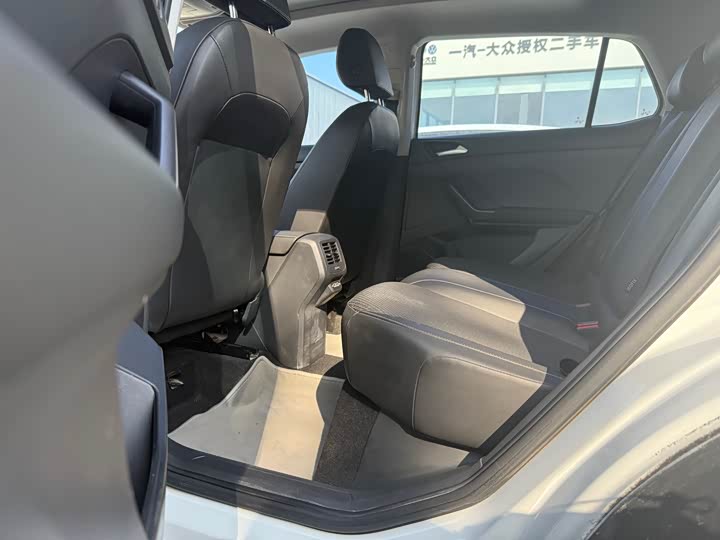 Photo 5 - Volkswagen Tacqua