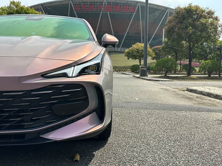 Фото 8 - MG Motor 7