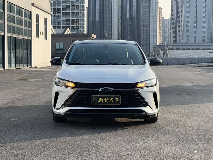 Фото 2 - Chevrolet Monza