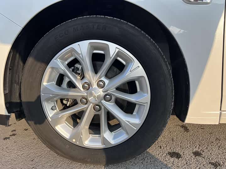 Фото 4 - Chevrolet Monza