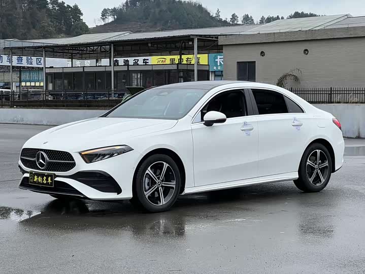 Photo 1 - Mercedes-Benz A-Class