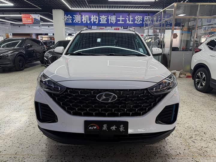 Фото 2 - Hyundai ix35 (Mufasa)