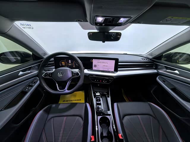 Фото 9 - Volkswagen Lamando L