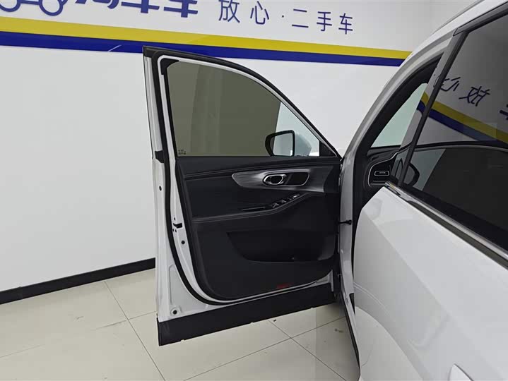 Photo 7 - GAC Trumpchi GS8