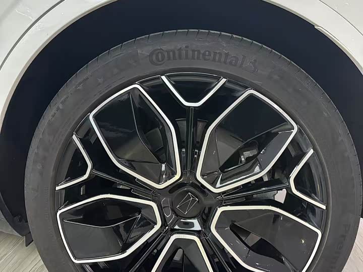 Фото 7 - Avatr 11