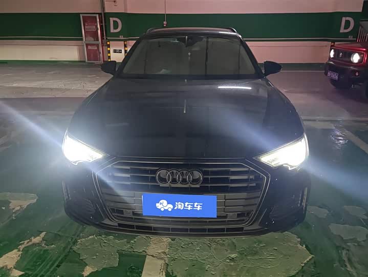 Фото 2 - Audi A6