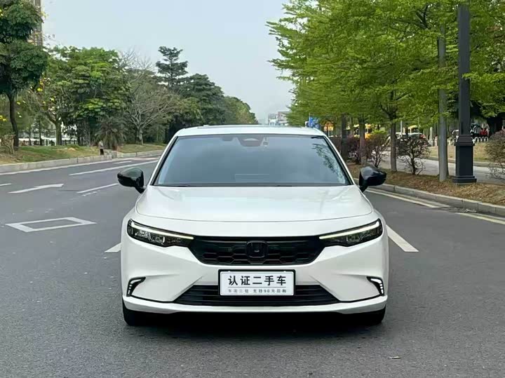 Photo 2 - Honda Integra