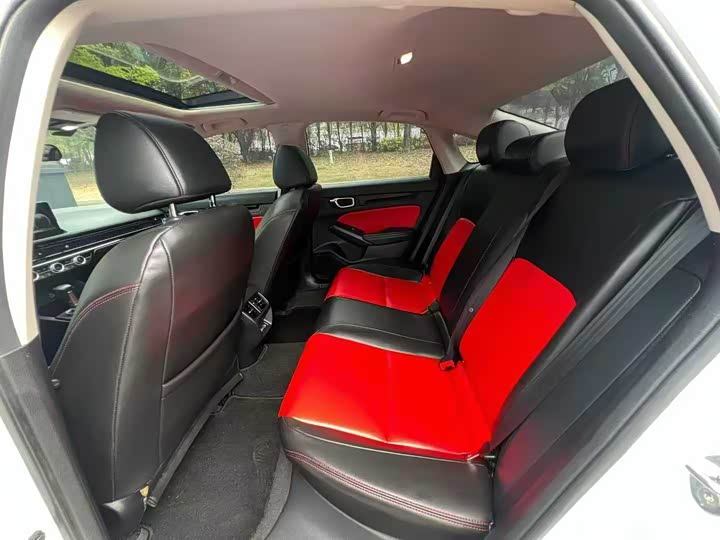 Photo 6 - Honda Integra