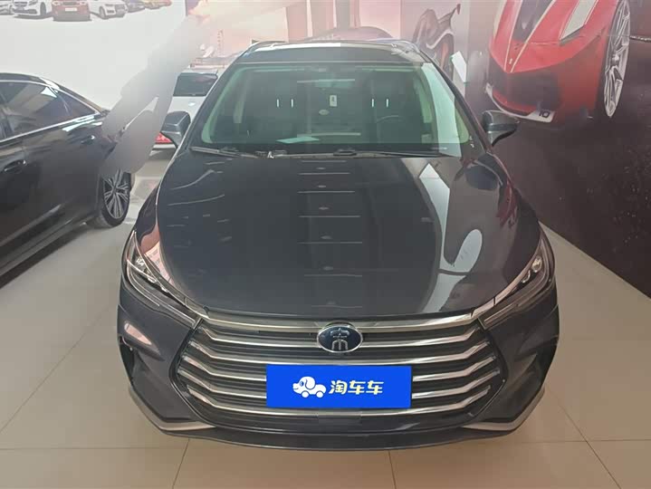 Фото 2 - BYD Song Max