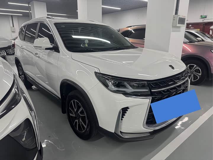 Photo 3 - Dongfeng Forthing T5