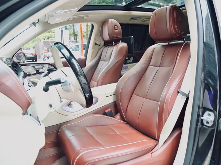 Фото 6 - Mercedes-Benz Maybach GLS