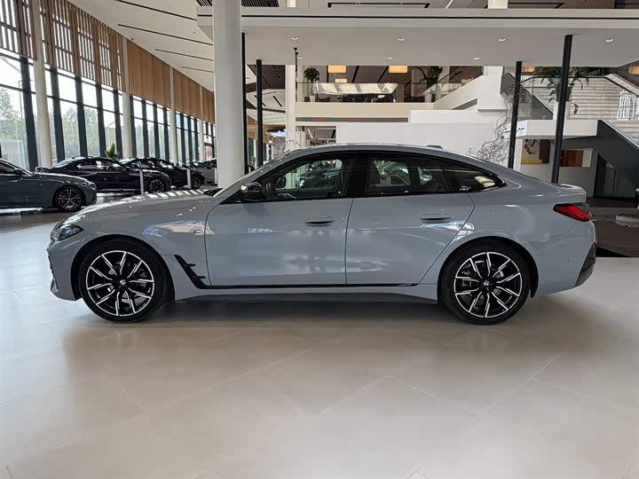 Фото 4 - BMW 4 Series