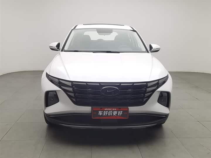 Фото 3 - Hyundai Tucson L
