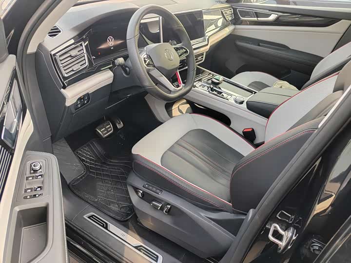 Фото 7 - Volkswagen Teramont X