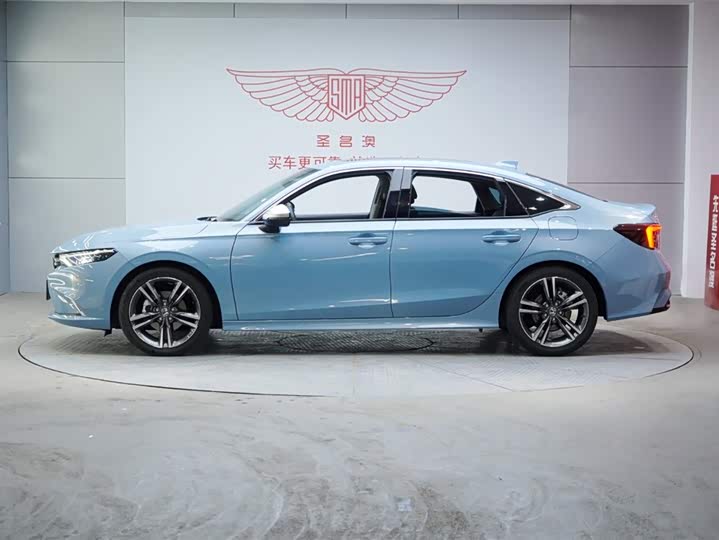 Фото 4 - Honda Integra