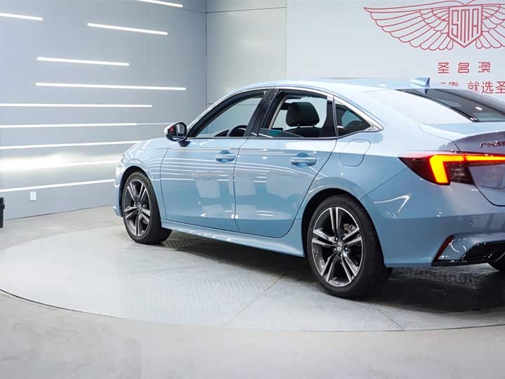 Фото 5 - Honda Integra