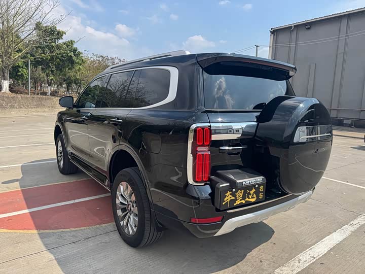 Фото 5 - Tank 500 Hybrid