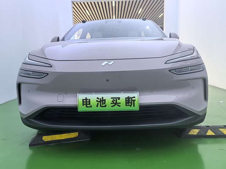 Фото 2 - Nio Onvo L60