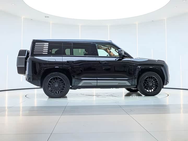 Фото 5 - BYD Yangwang U8