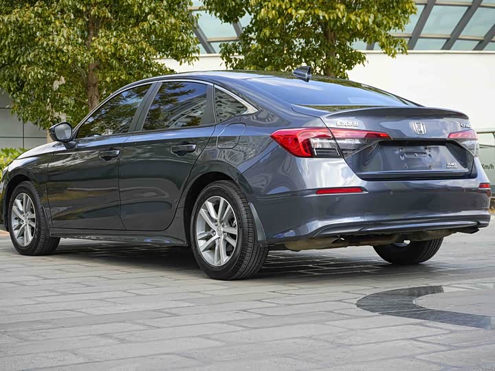 Фото 7 - Honda Civic