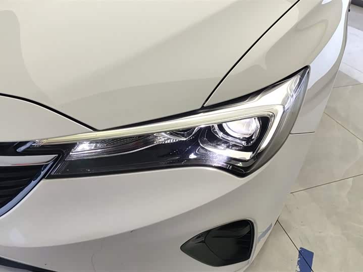 Фото 5 - Buick Verano