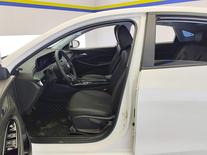 Фото 9 - Buick Verano