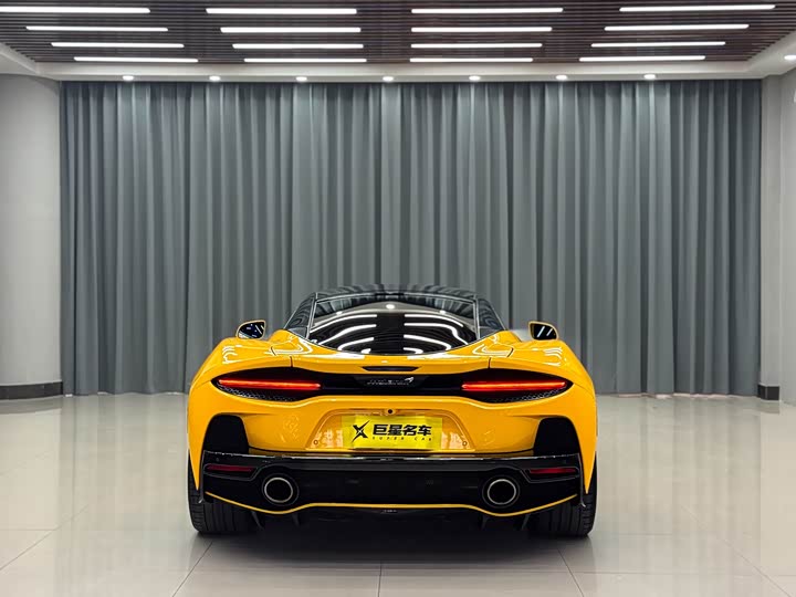 Фото 9 - McLaren GT