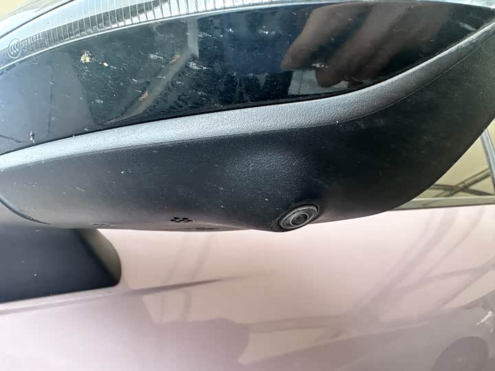 Photo 4 - Geely Galaxy L6