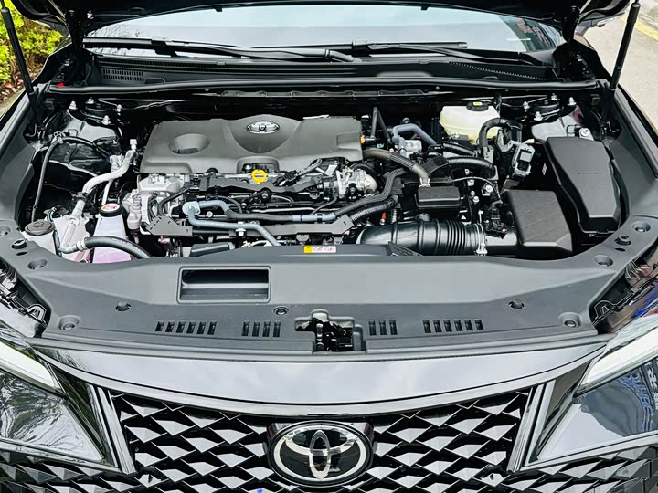 Photo 9 - Toyota Avalon