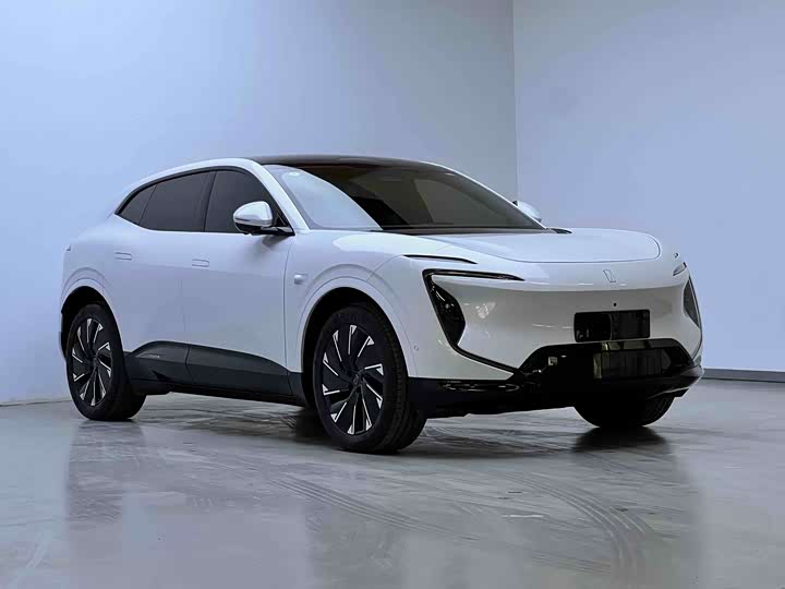 Фото 3 - Avatr 07